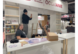 charles-et-celestine-salon-made-in-france-installation