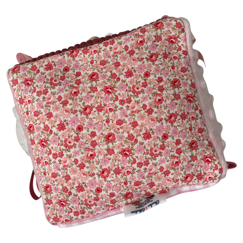 Cube activités bébé - face tissu floral rose